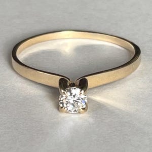 Vintage 14K Gold Natural Diamond Engagement Ring, size 9.5, 1.75grams, April Birthstone