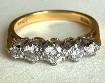 Vintage 18K Gold Five Stone Diamond Ring, Graduated Diamond Anniversary Band