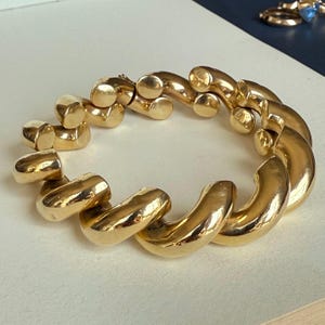Chunky 14K Italian San Marco Chain Bracelet, 33.4grams, signed Vior, tested 14K, Size 7US