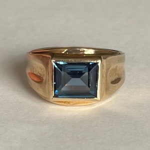 Stunning 10K Deep Blue Topaz Ring, Size 6, 2.8 grams, December Birthstone, Signed 10K Kimberly