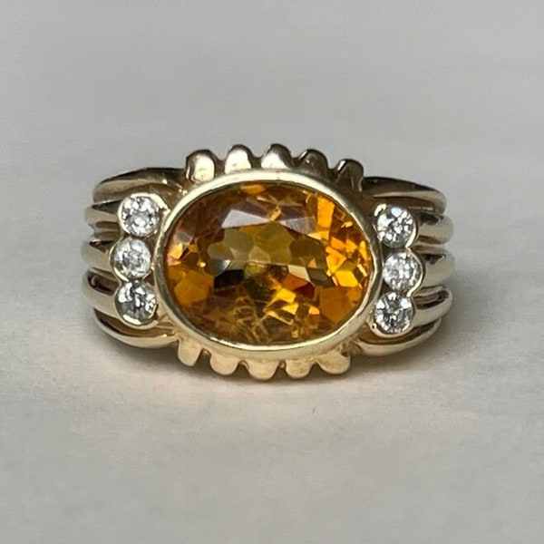 Impressive 10K Gold Citrine and Diamond Ring, Size 7.5, 4.42 grams, November Birthstone