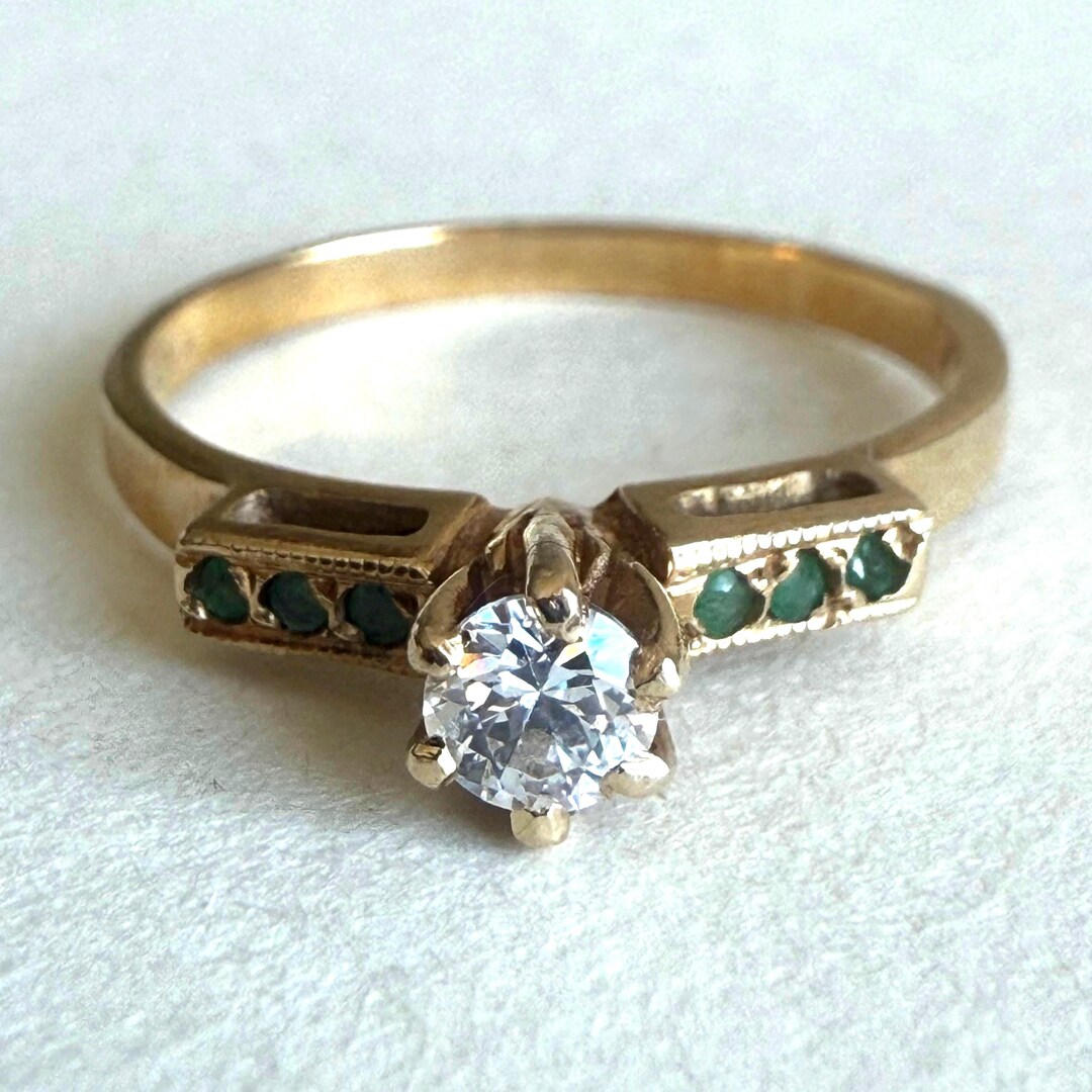 Vintage 14K Yellow Gold Emerald & Cubic Zirconia Ring, Size 5.5US, 1 ...