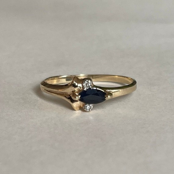 Delicate 10K Gold Marquise Cut Blue Sapphire Ring… - image 1
