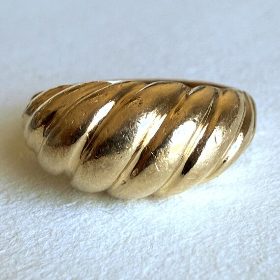 Solid 14K Solid Ribbed Wavy Gold Pinky Ring, 2.83… - image 11