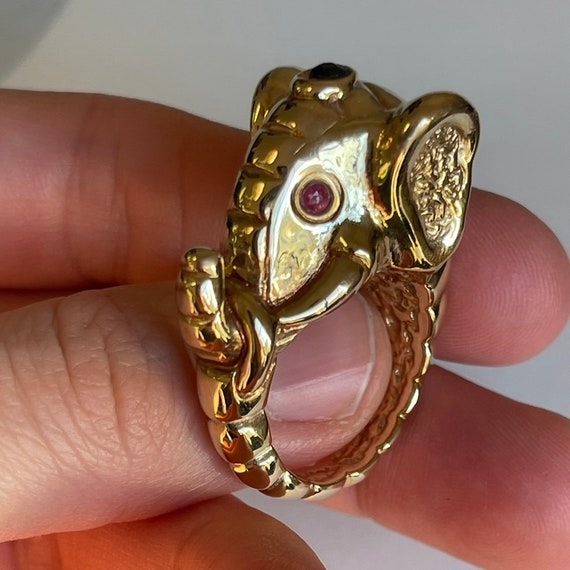 Extravagant 17K Italy Yellow Gold Elephant Ring w… - image 2
