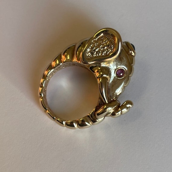 Extravagant 17K Italy Yellow Gold Elephant Ring w… - image 7