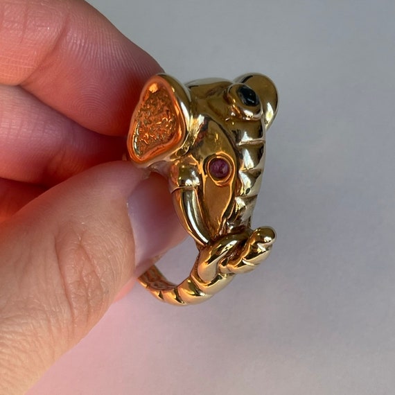 Extravagant 17K Italy Yellow Gold Elephant Ring w… - image 5