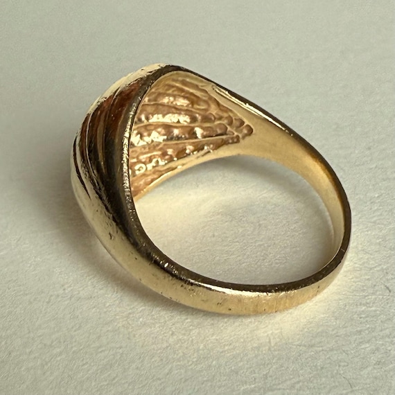 Solid 14K Solid Ribbed Wavy Gold Ring, 4.66grams,… - image 6