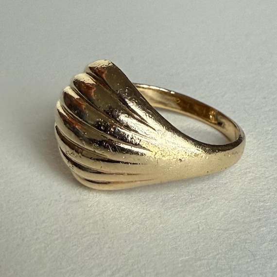 Solid 14K Solid Ribbed Wavy Gold Ring, 4.66grams,… - image 7