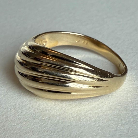 Solid 14K Solid Ribbed Wavy Gold Ring, 4.18grams,… - image 7