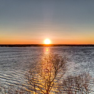 A calm, early Spring sunset at Crescent Park