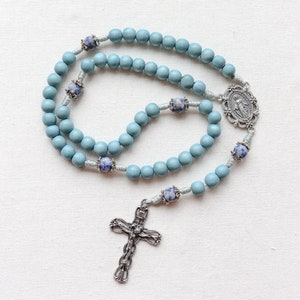 Miraculous Medal Sodalite Stone and Blue Wood Rosary with Flower Crucifix | Silver Italian Crucifix and Center | Paracord Catholic Rosary