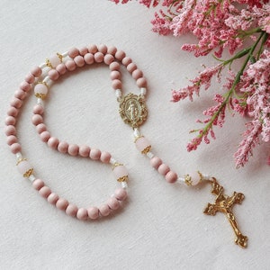Miraculous Medal Rosary Pink Wood and Gold Starburst Italian Crucifix and Center | Paracord Catholic Rosary