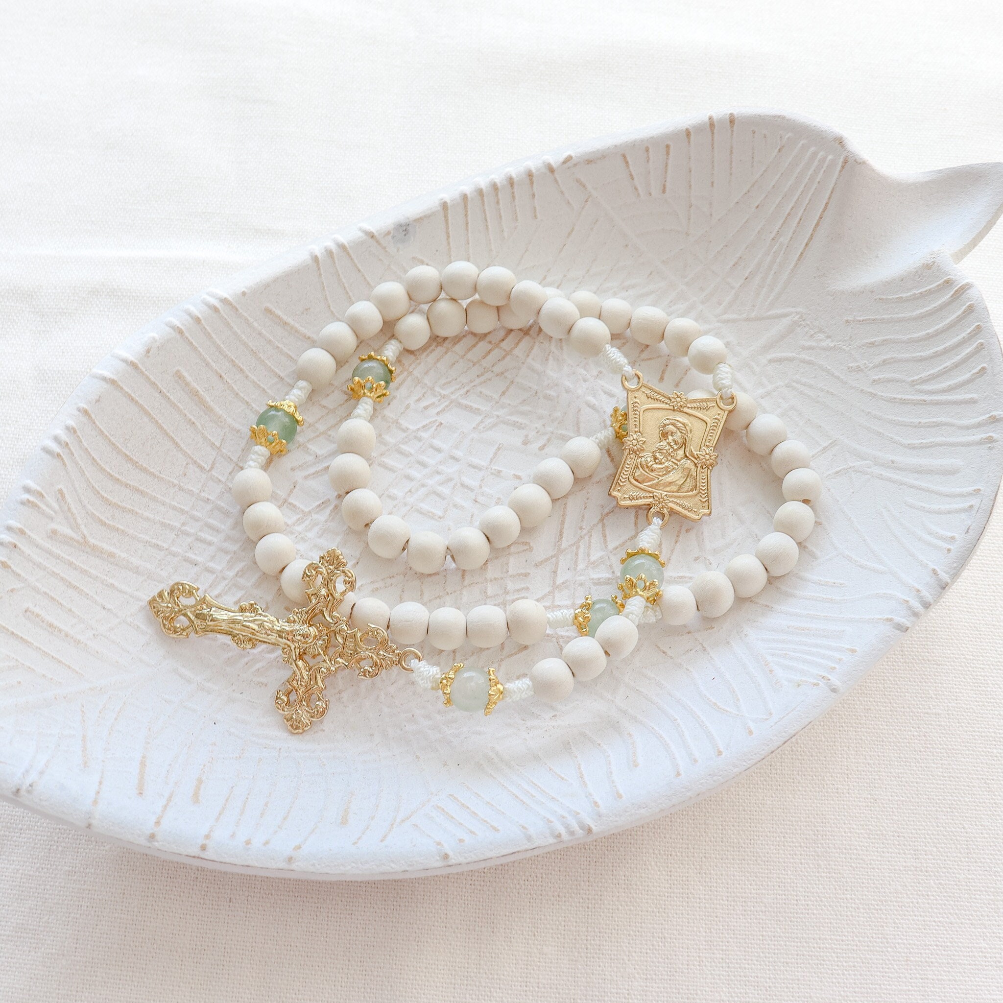 Madonna and Child Rosary Green Aventurine, White Wood and Gold Italian Crucifix and Center | Paracord Catholic Rosary