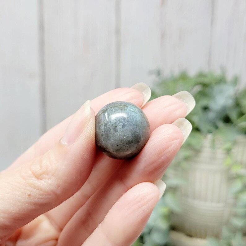 Labradorite Mini Sphere, Mini Labradorite Sphere, Flashy Labradorite Sphere, Mini Crystal Sphere, crystal collection, crystal gift, crystal decor, metaphysical crystals, witchy gifts