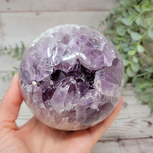 XL Amethyst Geode Sphere, Brazil Amethyst Sphere, Amethyst Geode Crystal Sphere, Natural Amethyst, Amethyst Crystal Ball, Crystal for Decor