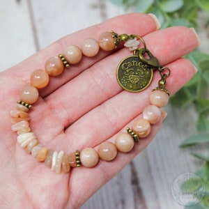 Handmade Natural Peach Moonstone with Sunstone Bracelet, 8mm Gemstone Beaded Bracelet, Gemstone Bracelets, Crystal bracelet, You Choose