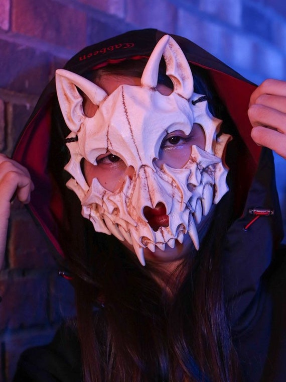 Therian Wolf skull mask black / white / luminous resin mask -  Portugal