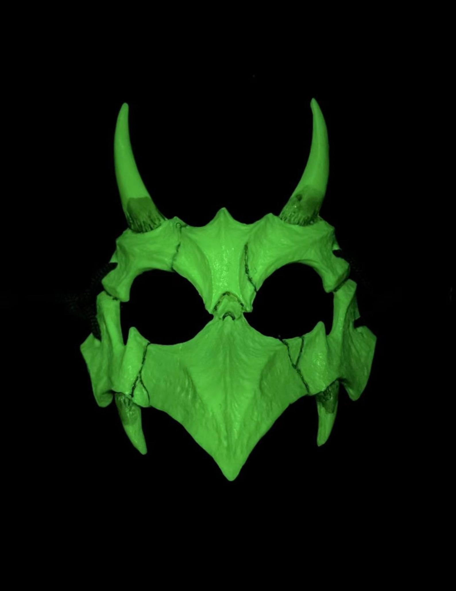 Therian Dragon Skull Mask Black / White / Luminous/red Resin Etsy