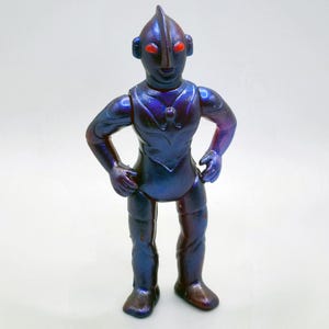 Ultraman - Metallic Menace Colorway - Kaizoku Kaiju – 4&quot; Bootleg Resin Monster Figure