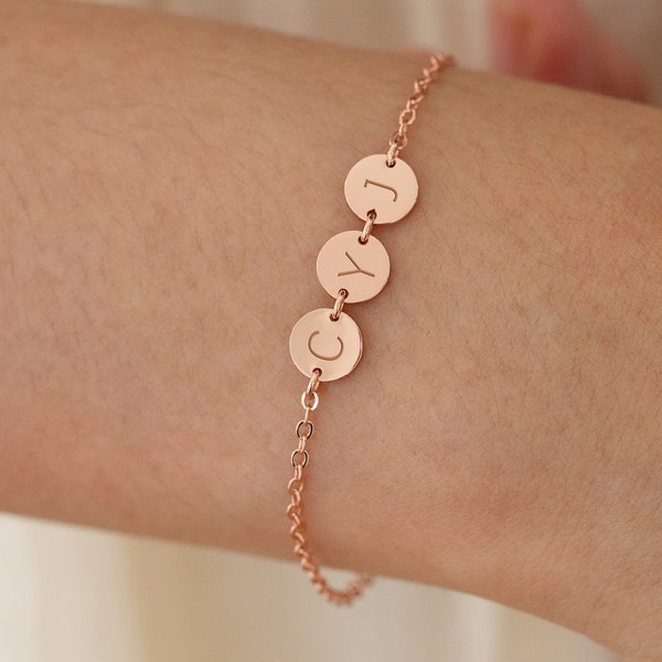 Personalized Initial Disc Bracelet, Tiny Letter Bracelet, Multi Initials Bracelet, Personalized Gifts For Mom, Christmas Gift, Birthday Gift