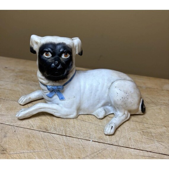 アンティークのパグ犬の置物 1880年頃 – 手描き磁器 ドイツ製 - Etsy 日本