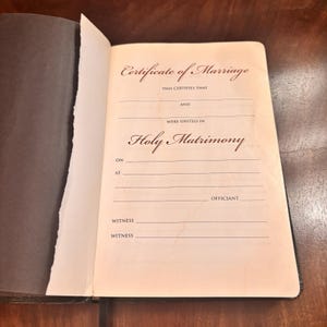 Holy Bible KJV UltraThin Reference Concordance Black Bonded Leather Holman 1999 image 4