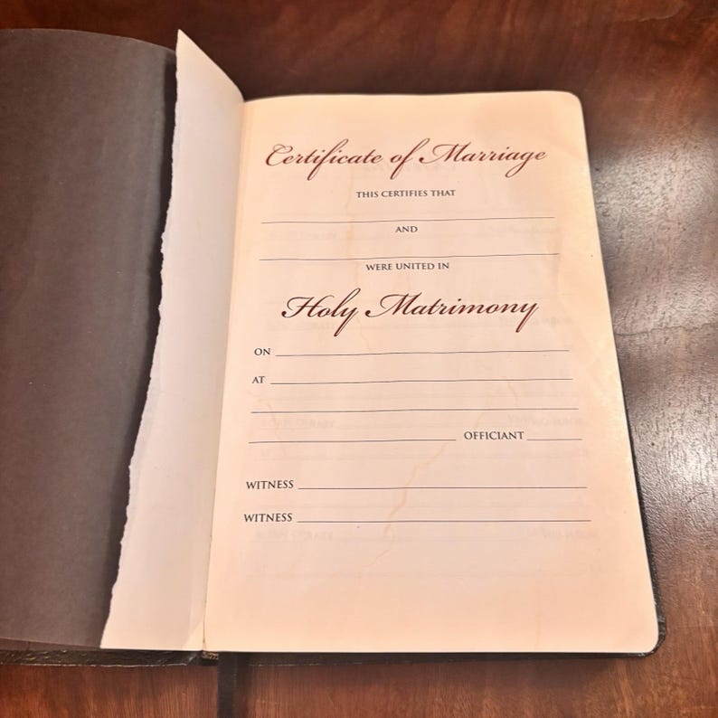 Holy Bible KJV UltraThin Reference Concordance Black Bonded Leather Holman 1999 image 4
