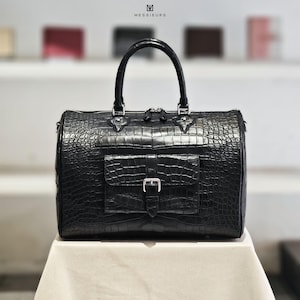 Alligator Leder Reisetasche: Gravierter schwarzer Leder Duffel