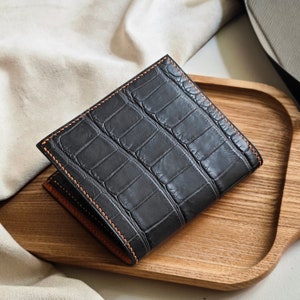 Cartera de piel de caimán personalizada, cartera grabada, regalos para papá, regalos para él, regalos de cumpleaños, regalos para ocasiones especiales