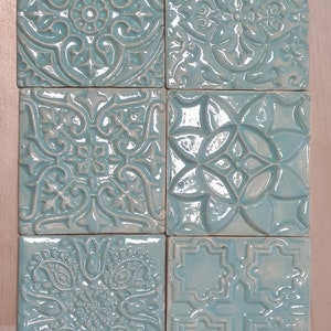 10 pieces of turquoise ceramic tiles