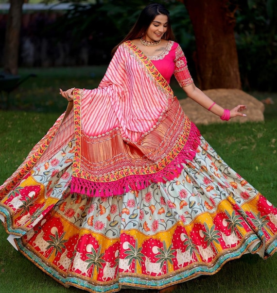 Latest design chaniya choli for navratri sale