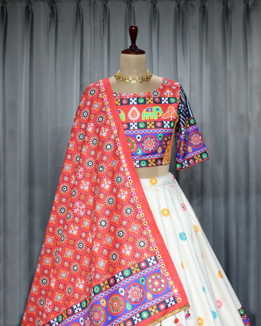 Buy Vintage Traditional Kutch Embroidered Mirror Work Chaniya  Choli-navratri Ghaghara Choli Gujarati Lehenga Cholis-garba Dance Costume  Dress Online in India - Etsy