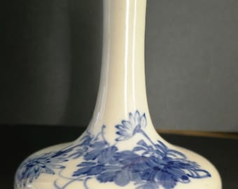 Japanese Hirado Porcelain Solifleur Vase Blue White Chrysanthemum Butterfly Meiji Era Antique