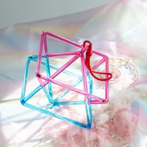 Dual color Clear Quartz Crystal Singing Merkaba Pyramid for Healing with Free Mallet