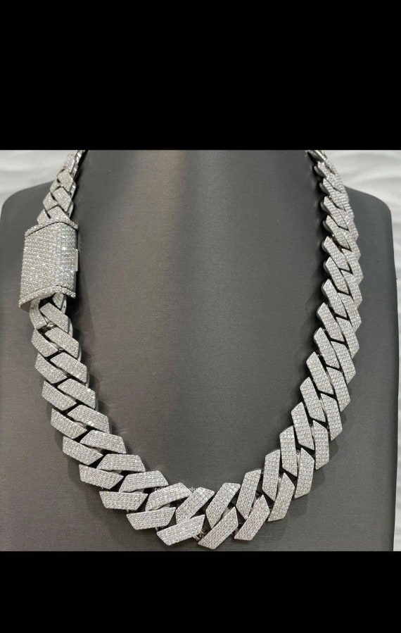 Vvs iced out sale chain