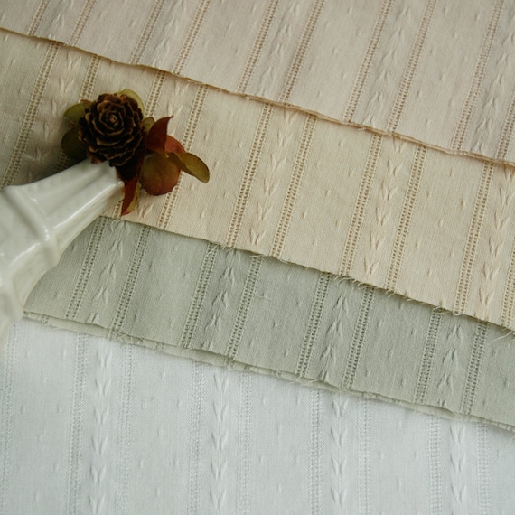 Flower Cotton Fabric,White Fabric,Floral Fabric,Cream Cotton Fabric,Soft Fabric,Summer Dress Fabric,Fabric By 1/2 Yard,Cotton Fabric