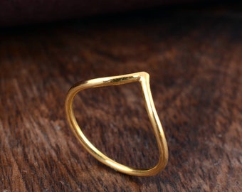 V Shaped Ring, Dainty V silver ring, Minimalist Silver Ring, Thin Gold Ring, V band ring, Simple stacking ring.