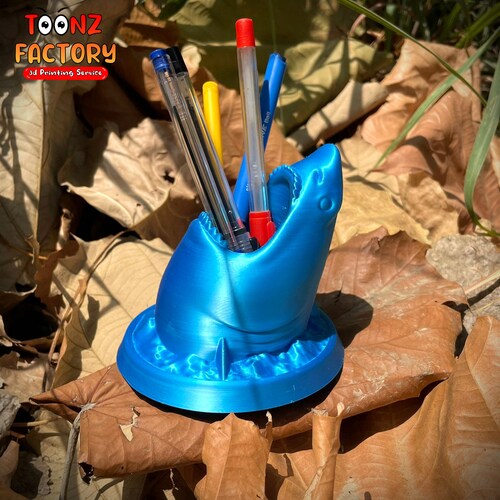 3D Printed Shark Pen Holder: Articulated Desk Decor (Instant Download)
