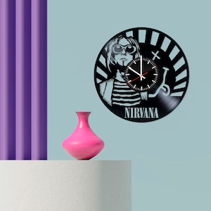 design Modern vinyl record clock, made from real vintage record 12&quot;, wall décor for home, best gift for rock music fan