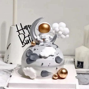 Space Spaceship Planets Astronomy Astronaut Cake Topper Decoration Set