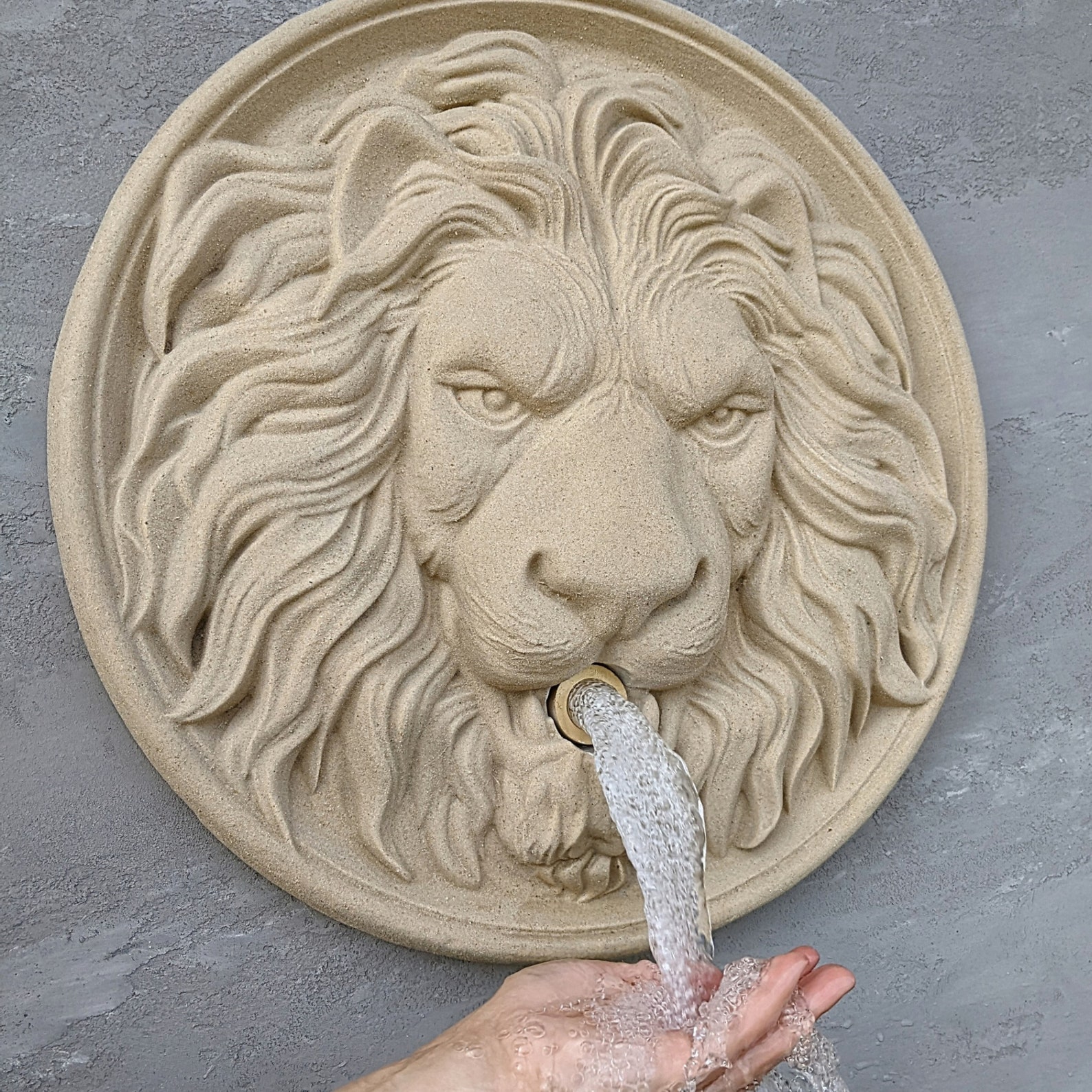 20 Lion Head Wall Water Spout Outdoor Rosette Spitter Water Fountain
