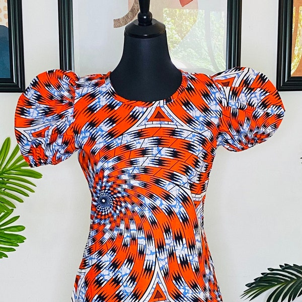 Mittellanges orangefarbenes Wachskleid/Damenkleid/Ankara-Kleid/Wachskleid