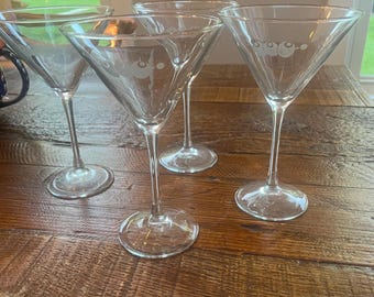 Copas de martini Olive grabadas de 7,5 pulgadas, juego de 4
