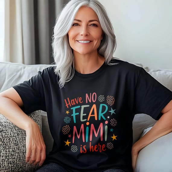 New Grandma Gift Shirt – Mimi Is Here T-Shirt, Mimi Announcement Tee, Cute Grandparent Reveal Graphic Tee