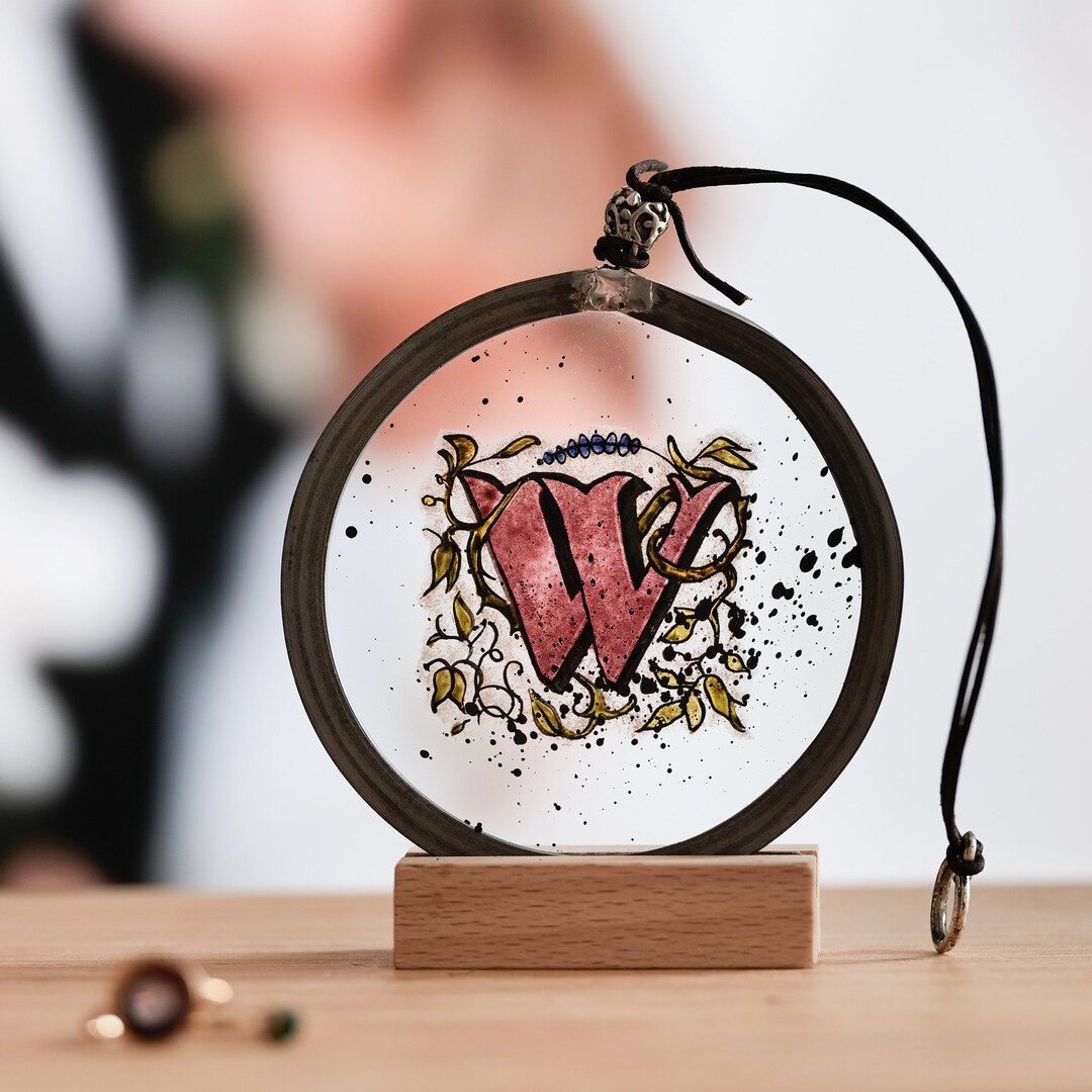 Letter W on Glass, Modern Stained Glass, Vintage Inspiration, Rustic ...