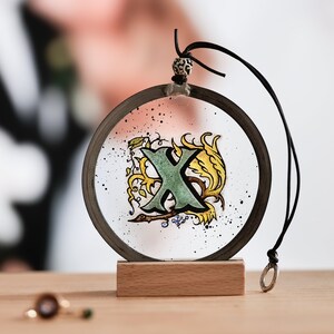 Vidrieras, colgante con letras artísticas, inicial del nombre en estilo rústico, regalo personalizado para estantería, regalo de recuerdo, regalo de carta personalizado para abuela joven