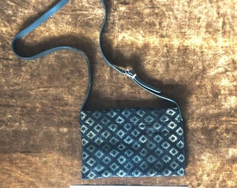 Cool Crossbody bag Velvet Fabric Vintage Sustainable