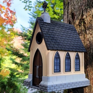 Nichoir de chapelle gothique - Résistant aux intempéries et élégant