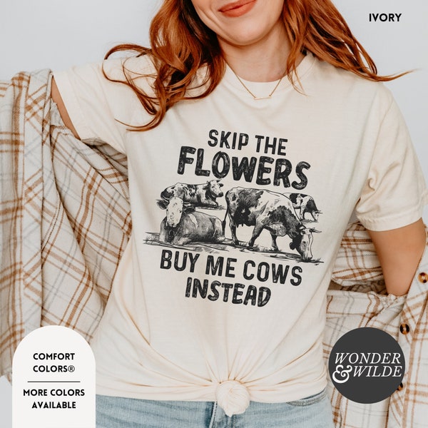 Cow Shirt, Vintage Western Wear, Farm Animal Shirt, Cottagecore Shirt, Cow Gift, Cow Lover, Country Girl, Cow T-shirt, Farm Tee, Farm Life